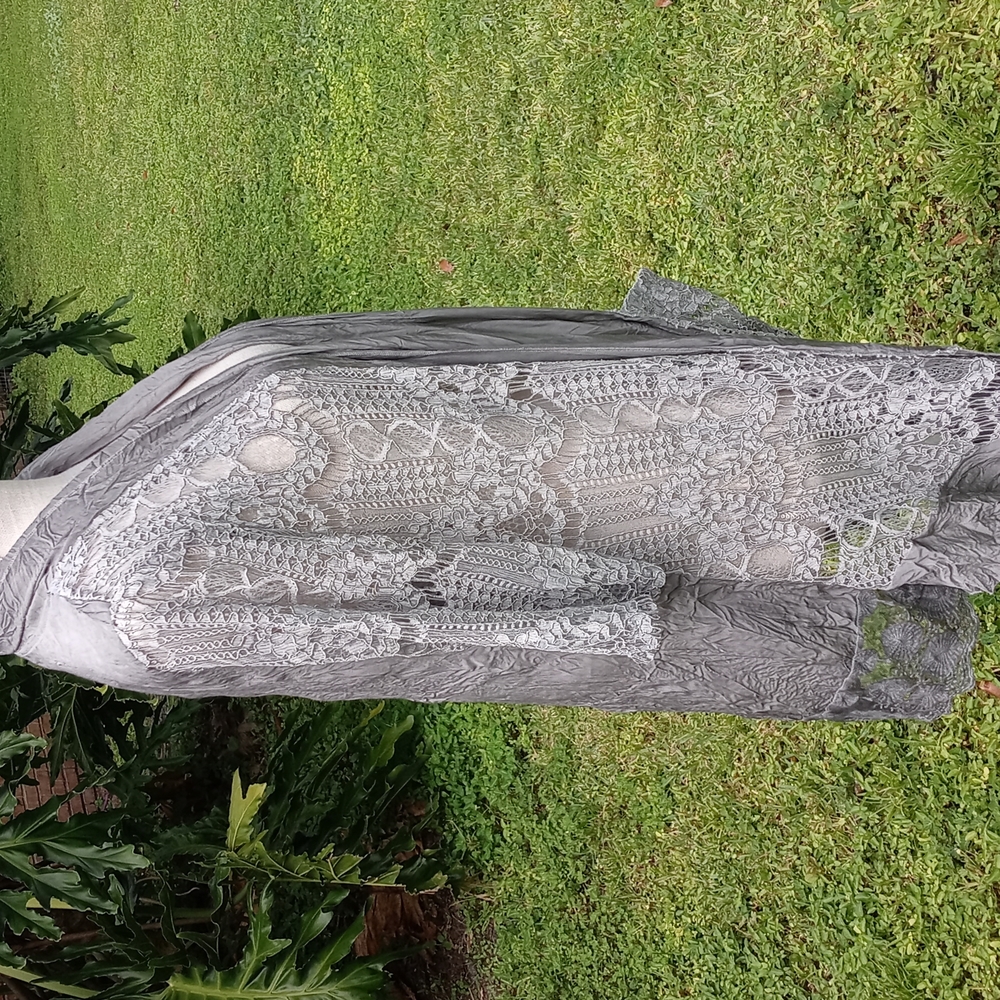 Lace Jacket - Picture 3 of 6